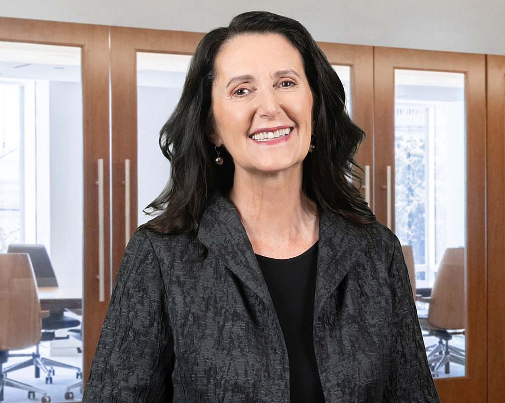 Kodeks pracy określa prawa i obowiązki pracowników oraz pracodawców w Polsce Zbiór przepisów regulujących prawa i obowiązki pracowników