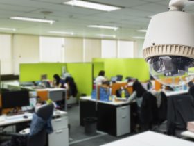 balans bezpieczenstwa i prywatnosci pracownikow